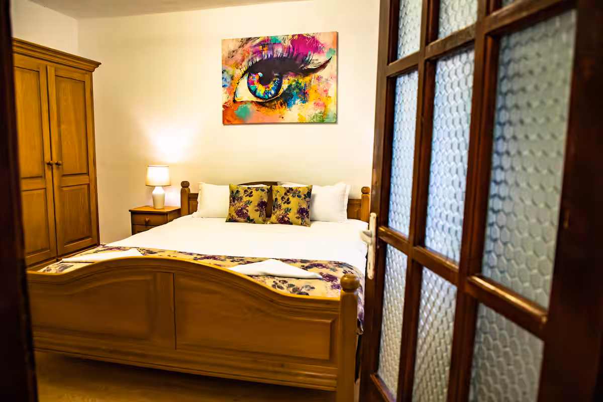 FLH - Jo Central Apartments - City Hideaway